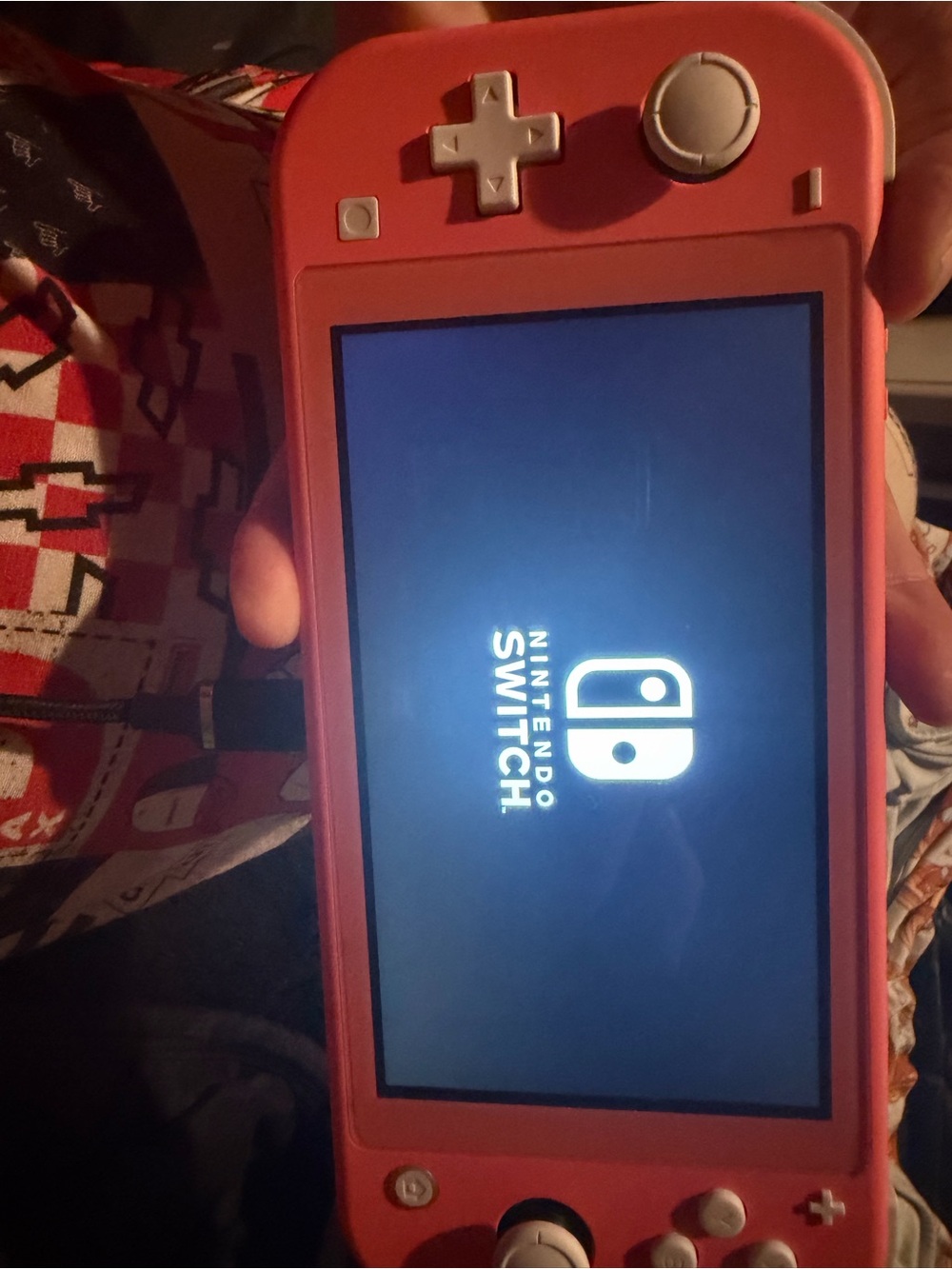 Pink Nintendo switch lite - Picture 8 of 9